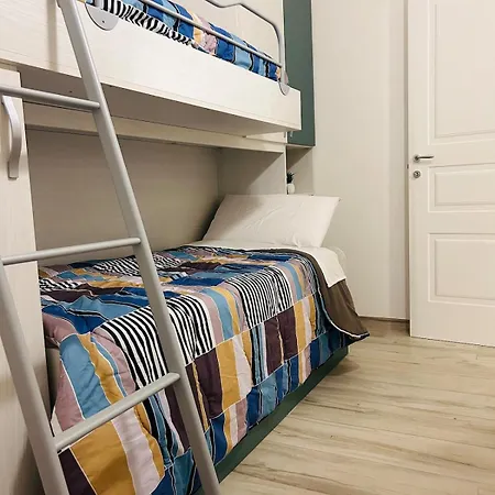 Apartamento B Acio Del Mare Via Stella Manfredónia