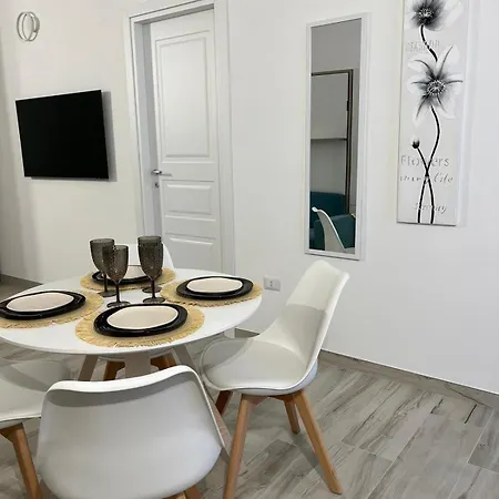 B Acio Del Mare Via Stella Manfredonia