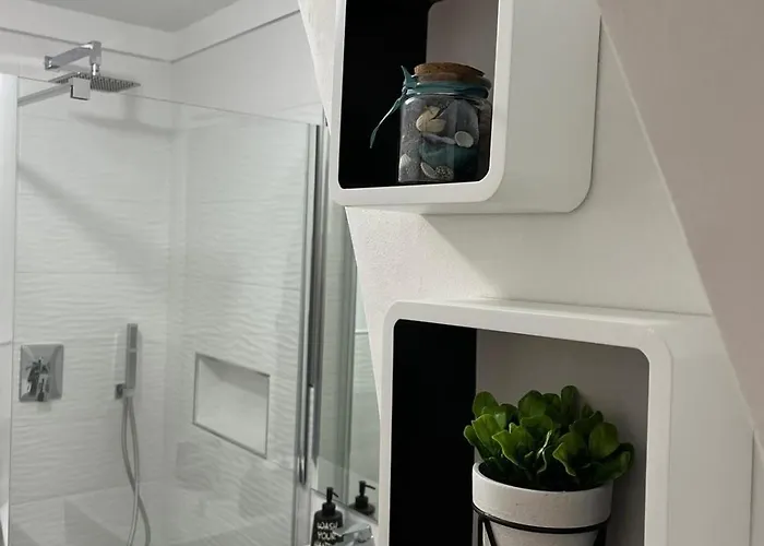 דירה B Acio Del Mare Via Stella מנפרדוניה